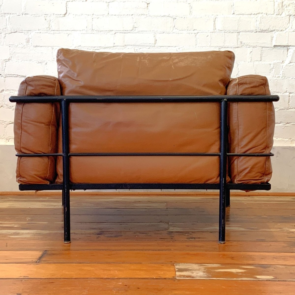 Le Corbusier LC3 Sofa and Pair of Lounge Chairs – Black and Tan Leather, Italy | Bazaa | Designer, Vintage and Antique Furniture