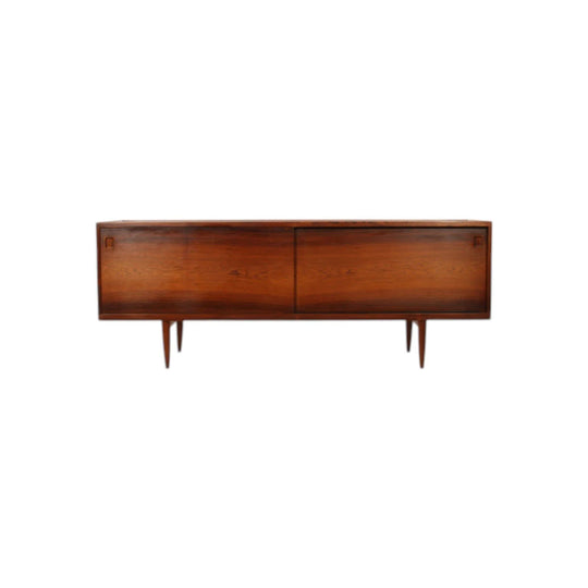 Low Rosewood Sideboard | J.L. Møllers Møbelfabrik