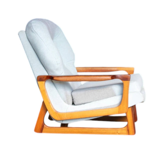 Mid-Century sleigh-legged armchair