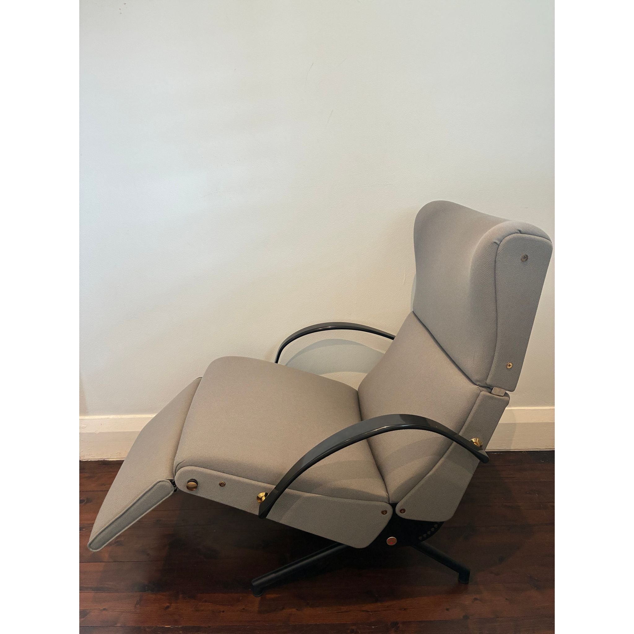 Osvaldo Borsani P40 Lounge Chair for Tecno, Italy 1950s, Original Upholstery | Bazaa | Designer, Vintage and Antique Furniture