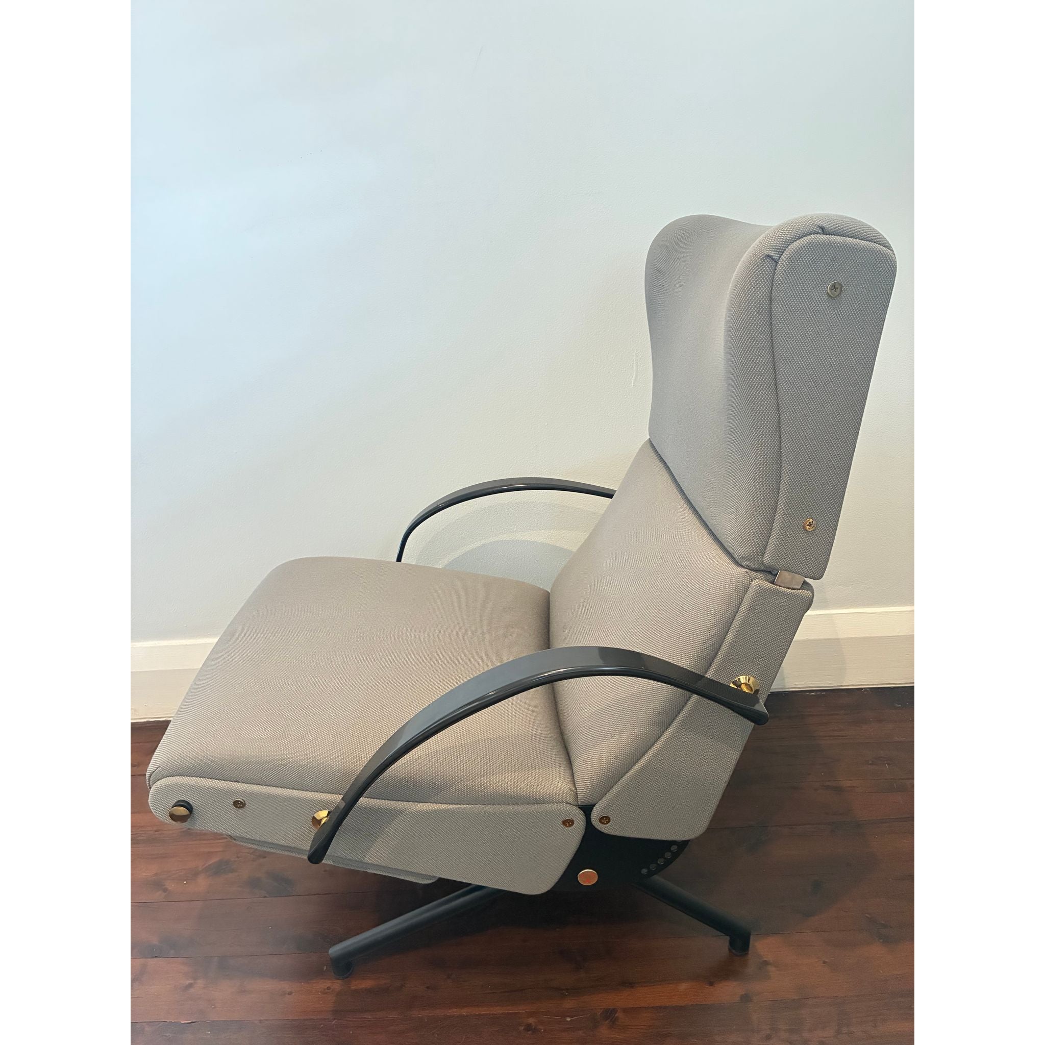 Osvaldo Borsani P40 Lounge Chair for Tecno, Italy 1950s, Original Upholstery | Bazaa | Designer, Vintage and Antique Furniture