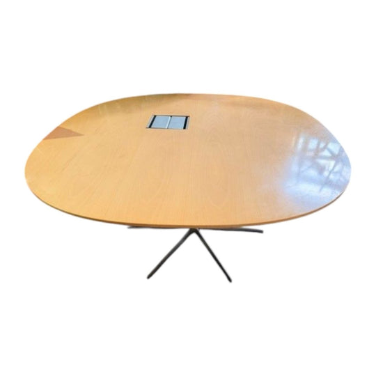 Piet Hein & Arne Jacobsen Fritz Hansen Round Table