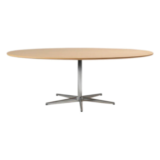 Piet Hein & Arne Jacobsen Fritz Hansen Round Table
