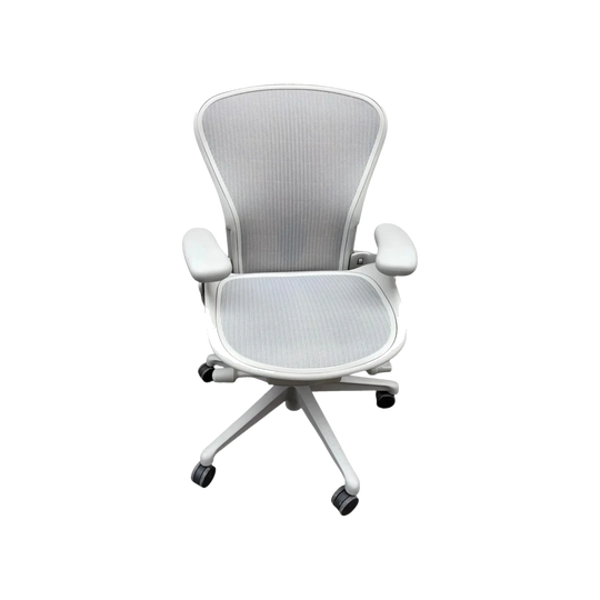 Pre- Loved Herman Miller Aeron Chair Remastered Mineral Polished Aluminium – B Size