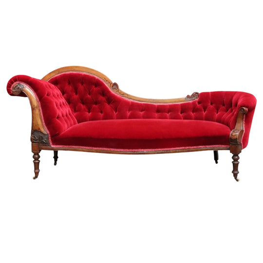 Antique English Mahogany Chaise Lounge with Tufted Button Back. B13030