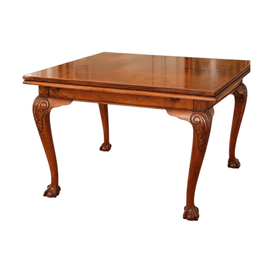 Queen Anne Style Extension Dining Table