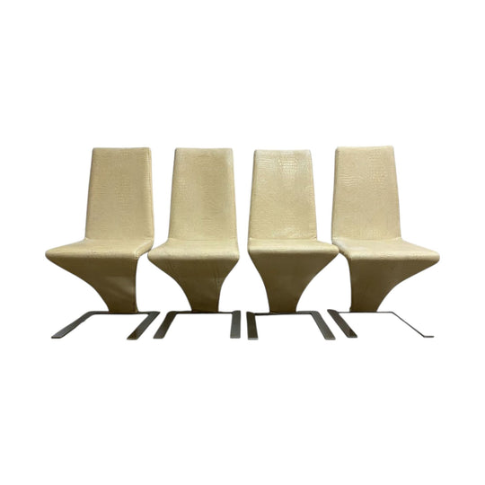 Set of 4 Vintage Modernist Z Chairs In The Style of Rolf Benz