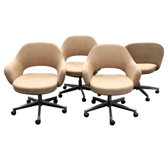 Set of Original Knoll Saarinen Executive Swivel Armchair
