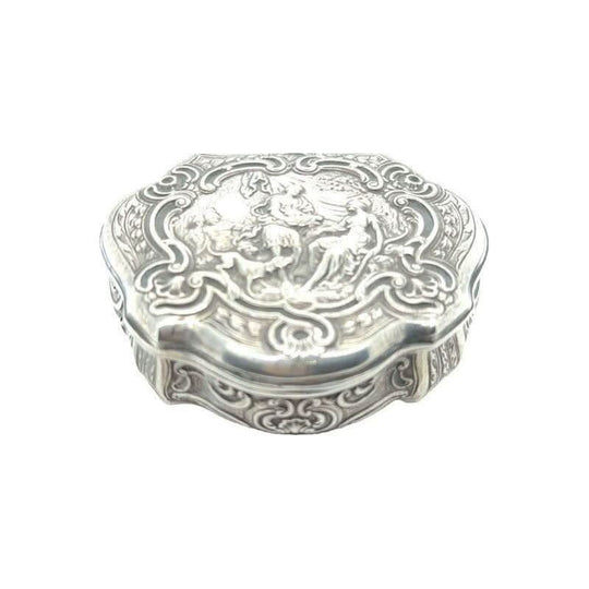 Silver snuff box c.1894