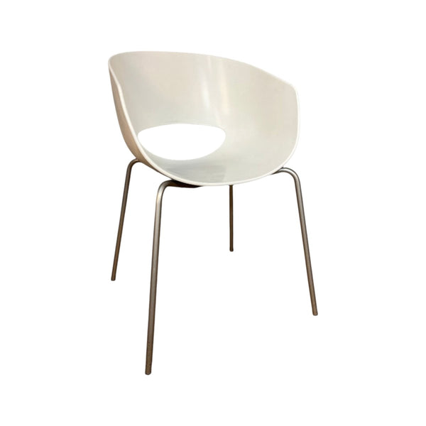 Shop Sintesi Orbit Large Retro Chair | Bazaa