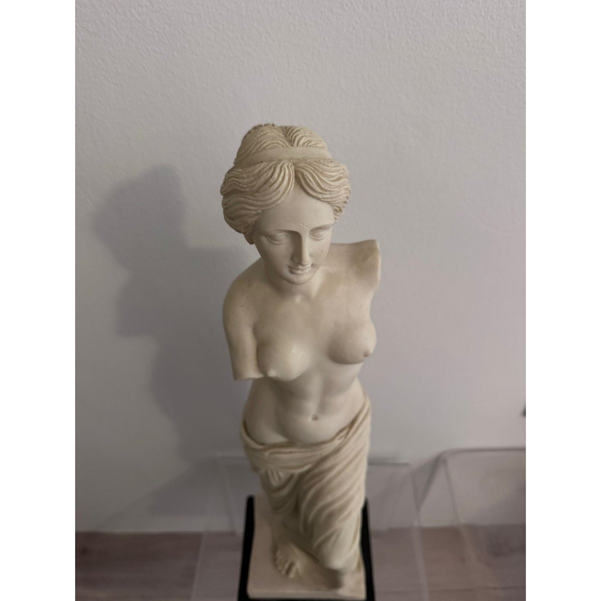 Statue Venus de Milo Style Sculpture Resin Classical Greek Bust Decor | Bazaa | Designer, Vintage and Antique Furniture