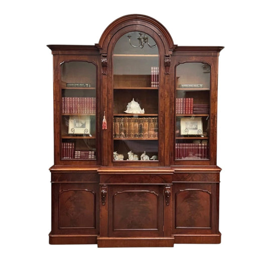 Superb 19th century English mahogany 3 door breakfront bookcase c.1860
