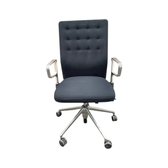 The Vitra ID Desk Chair with Arms