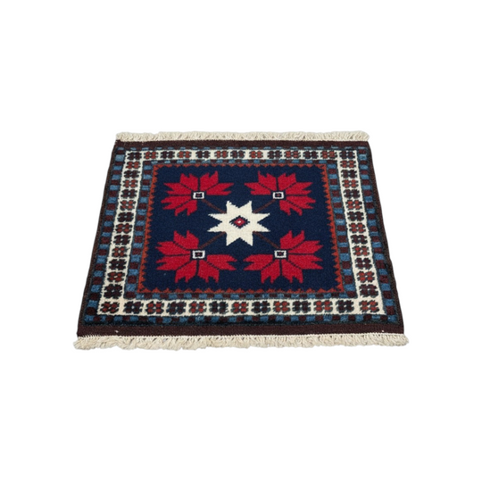 Vintage Yagcibedir rug from Western Anatolia circa 1990s (45x47cm)