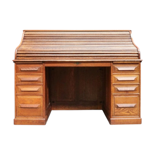 Antique Cutler Quarter Sawn Oak Roll Top Desk with Tambour and Key. B13065