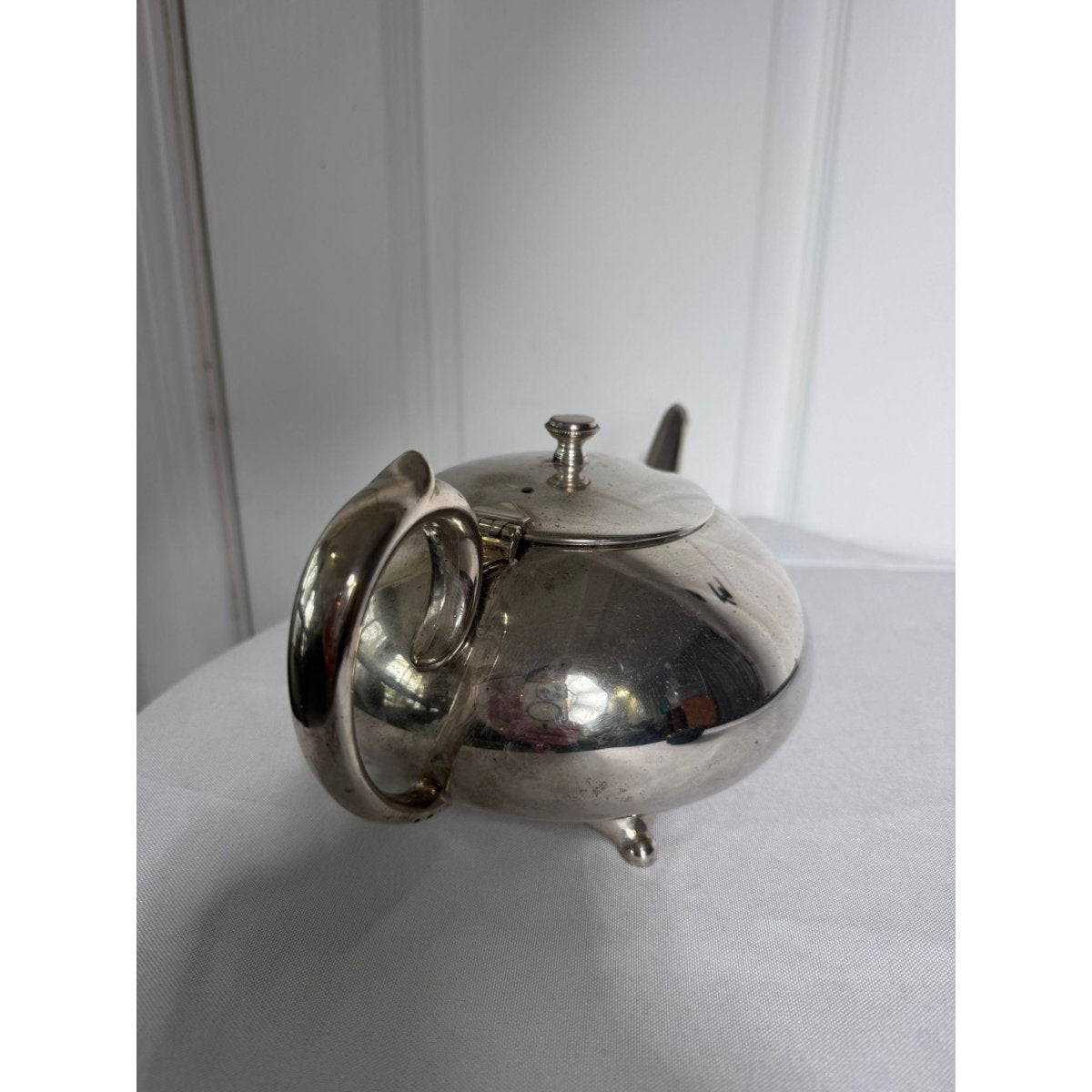 Vintage EPNS Silver-Plated Teapot by Phoenix Products, Mid-Century, Hinged Lid & Pedestal Feet | Bazaa | Designer, Vintage and Antique Furniture