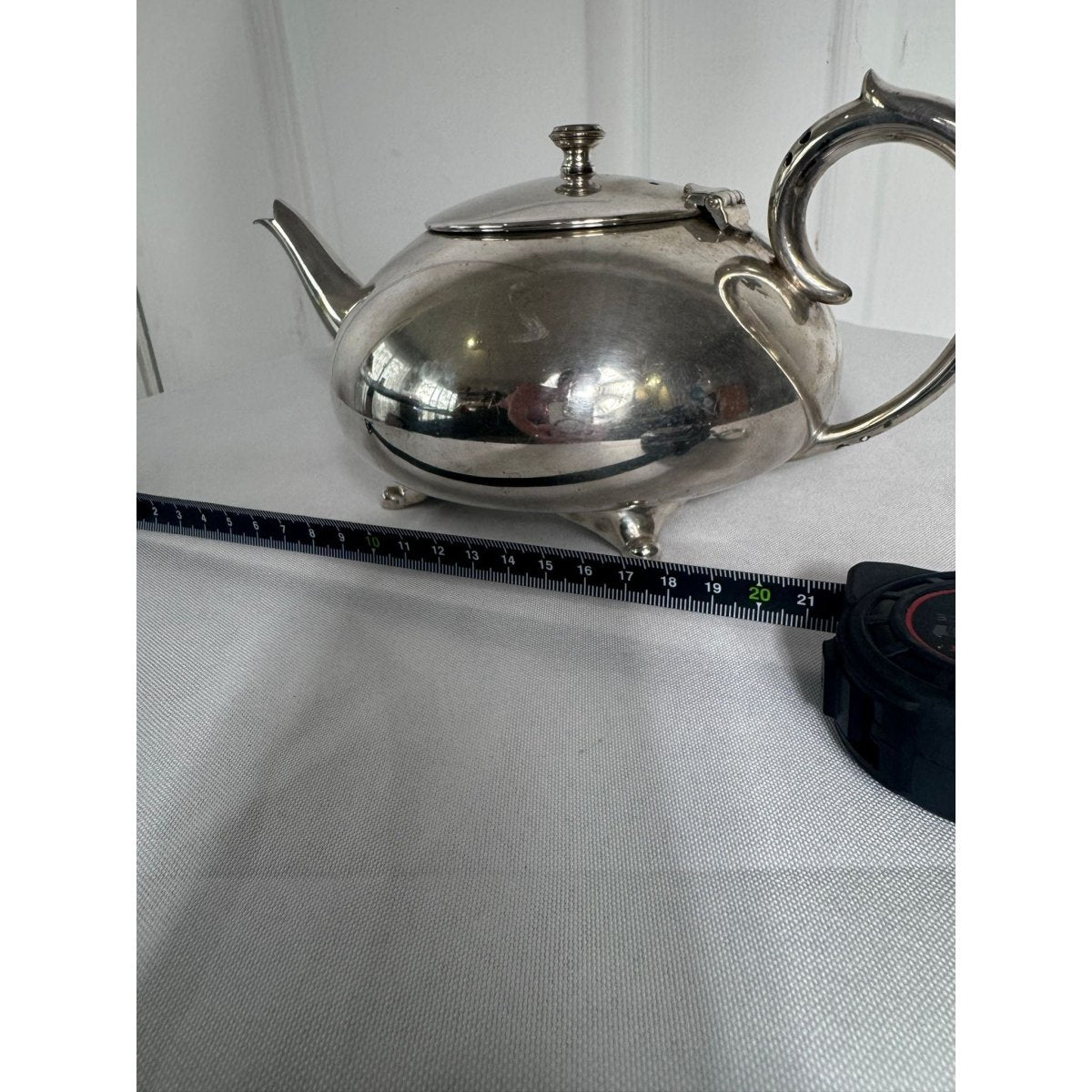 Vintage EPNS Silver-Plated Teapot by Phoenix Products, Mid-Century, Hinged Lid & Pedestal Feet | Bazaa | Designer, Vintage and Antique Furniture