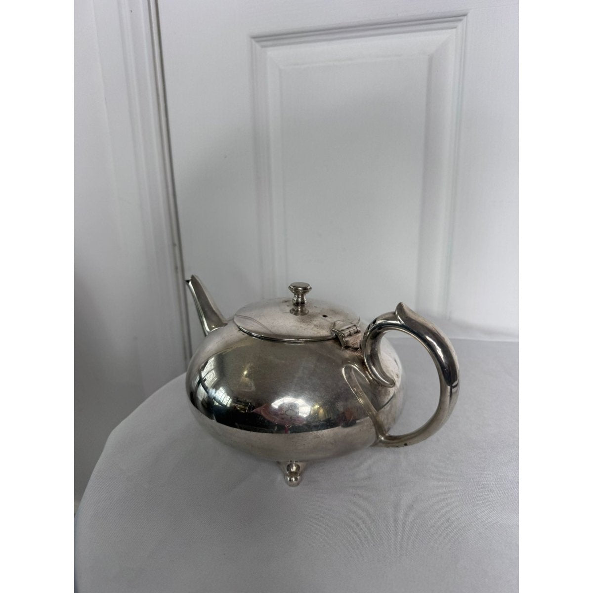 Vintage EPNS Silver-Plated Teapot by Phoenix Products, Mid-Century, Hinged Lid & Pedestal Feet | Bazaa | Designer, Vintage and Antique Furniture