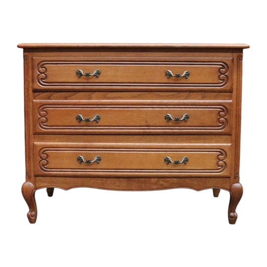 Vintage French oak chest of drawers with carved detail and cabriole legs. B12769