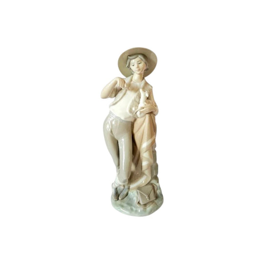 Vintage Lladro Porcelain “Shepherd” Figurine Gloss Finish Retired #4834