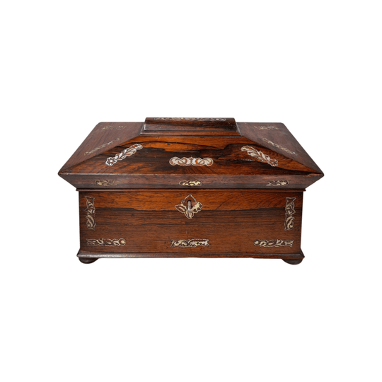 William IV (1835) Rosewood Tea Caddy with MOP Inlay.