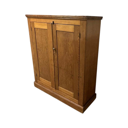 Wonderful Rustik Pine Cabinet