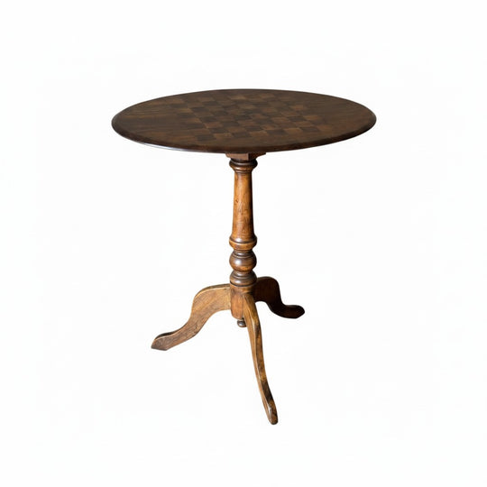 Antique Colonial Pine Oval Chess Table
