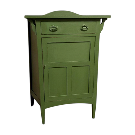 Fabulous Rustik Federation Oak Cabinet